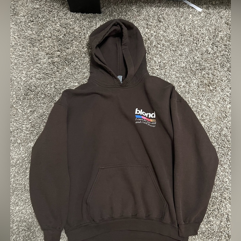 Gildan Brown 'blond' Graphic Pullover Hoodie